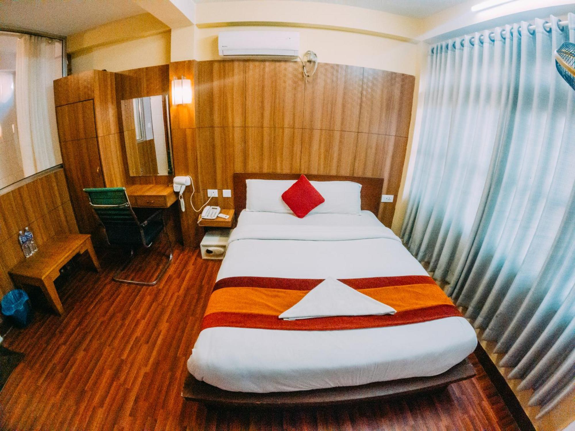 Hotel The Doors Kathmandu Buitenkant foto
