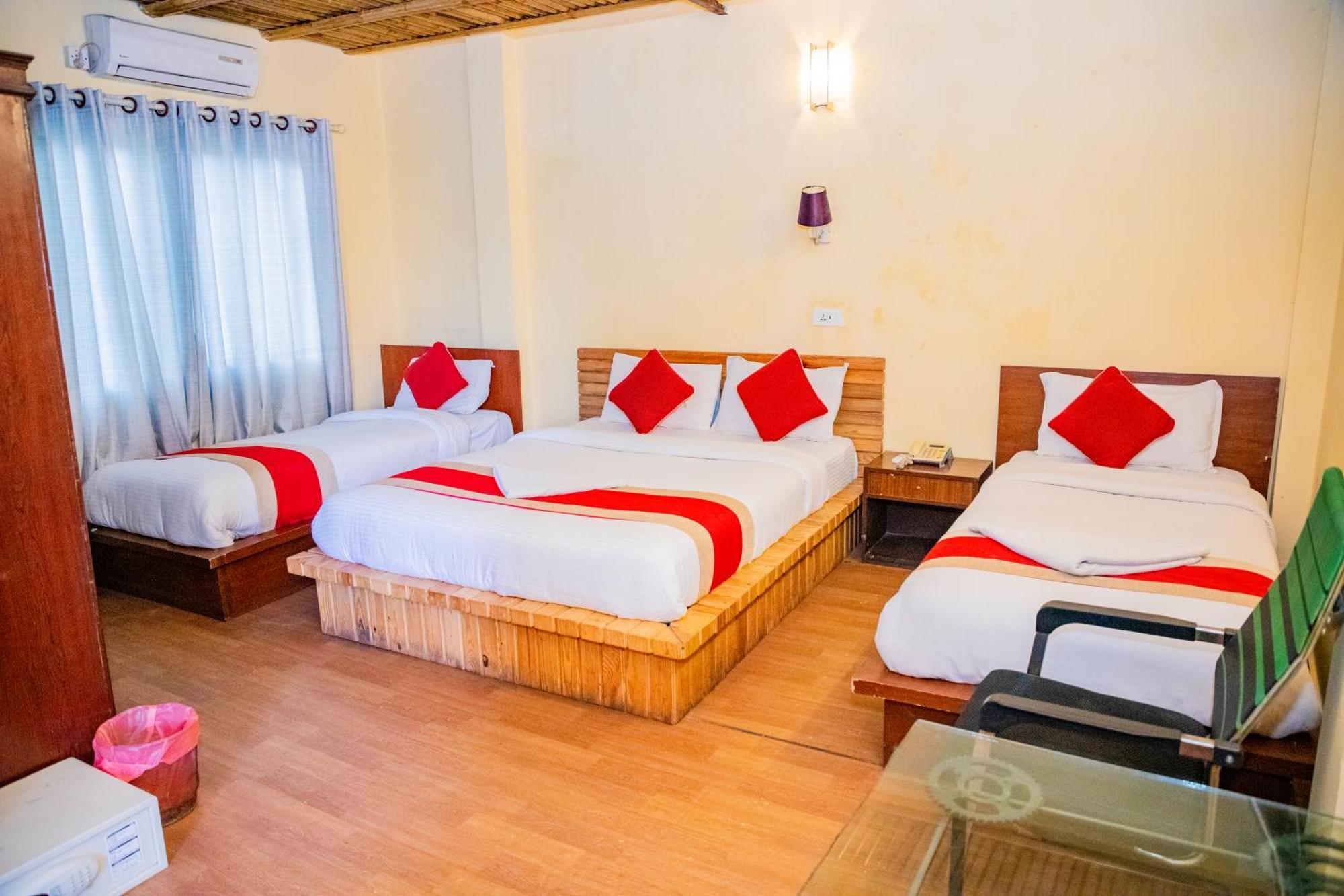 Hotel The Doors Kathmandu Buitenkant foto