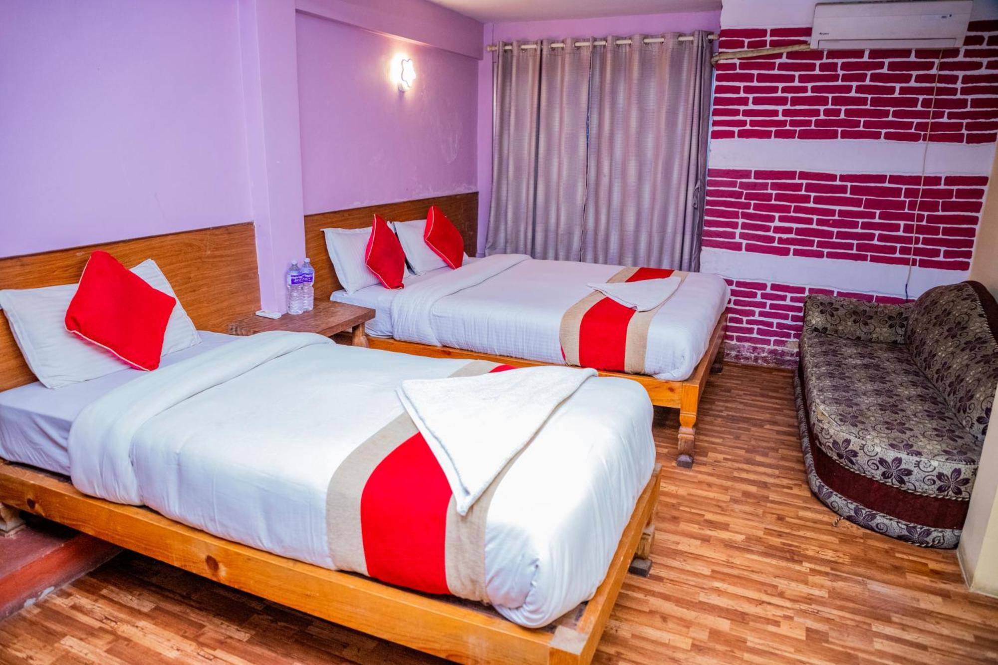 Hotel The Doors Kathmandu Buitenkant foto